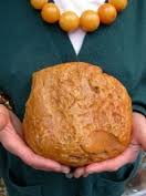 Куплю янтарь, изделия из янтаря, четки, бусы, куски