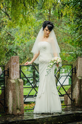 Вишукана весільна сукня  MAXIMA